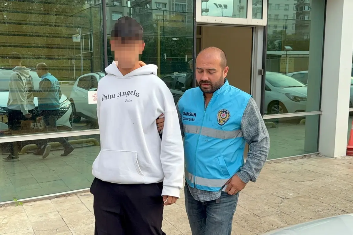 İkisinin de çocuk olması ayrı skandal! Nişanlısının yüzüğünü parmağından zorla almaya çalışınca tutuklandı