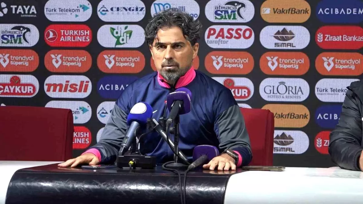 İlhan Palut: 'Kötü Bir Golle Maçı Kaybettik'