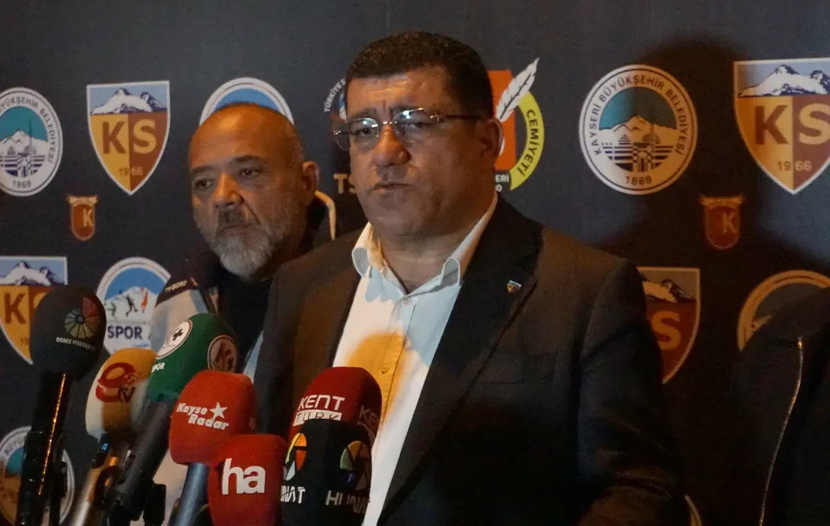 Kayserispor Başkanı Açıkalın: İstifa Düşüncem Yok