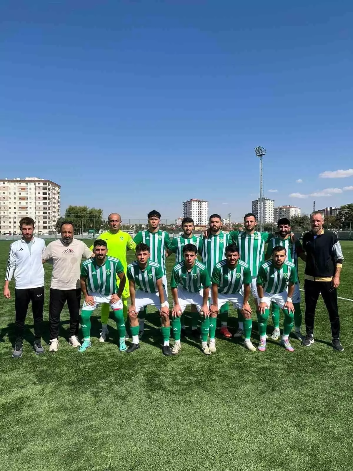 Kayseri Şekerspor, Amaratspor'u 3-0 Yenerek İlk Galibiyetini Aldı
