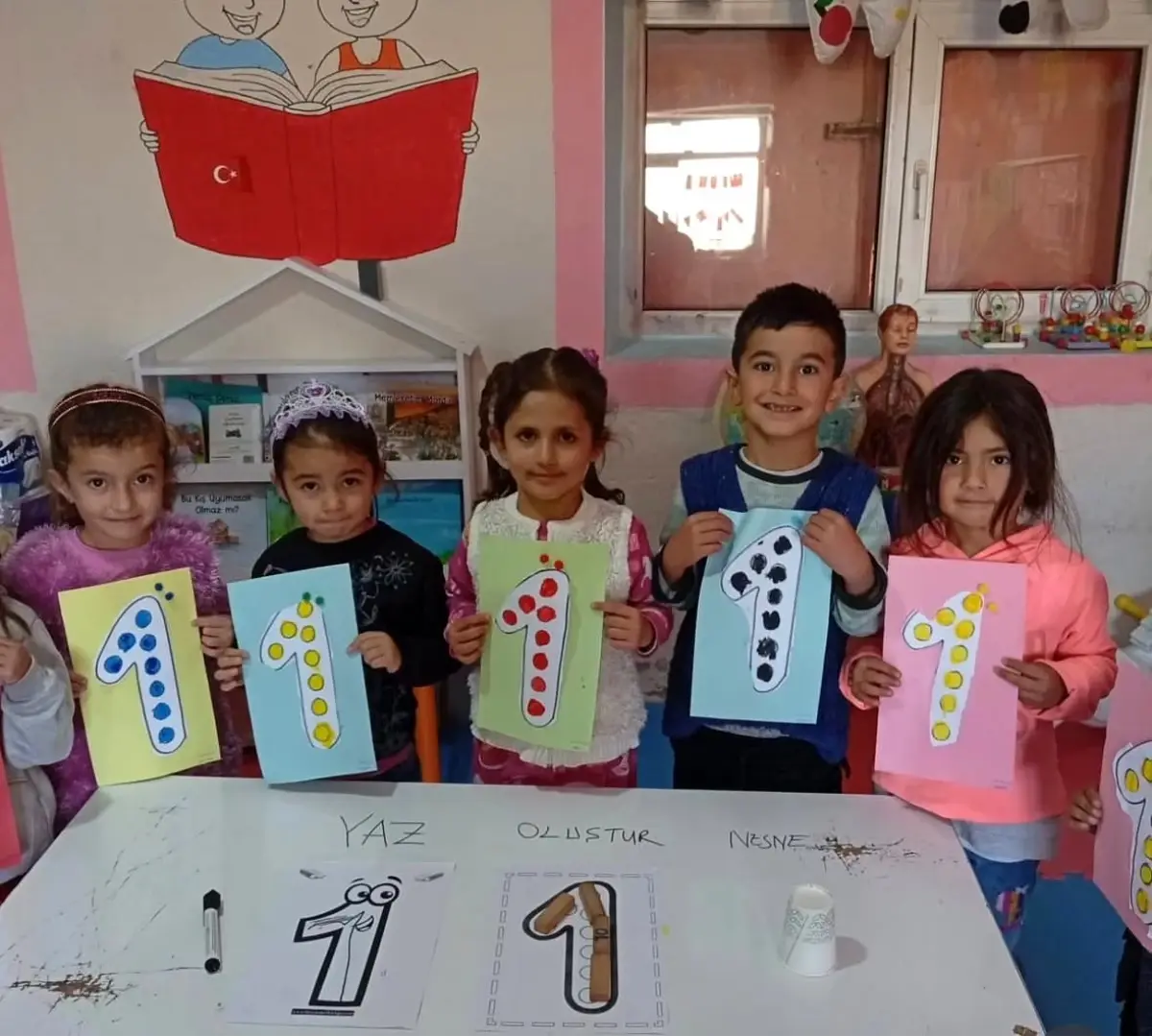 Diyadin'de Minik Öğrenciler '1' Sayısını Eğlenceli Etkinliklerle Öğrendi