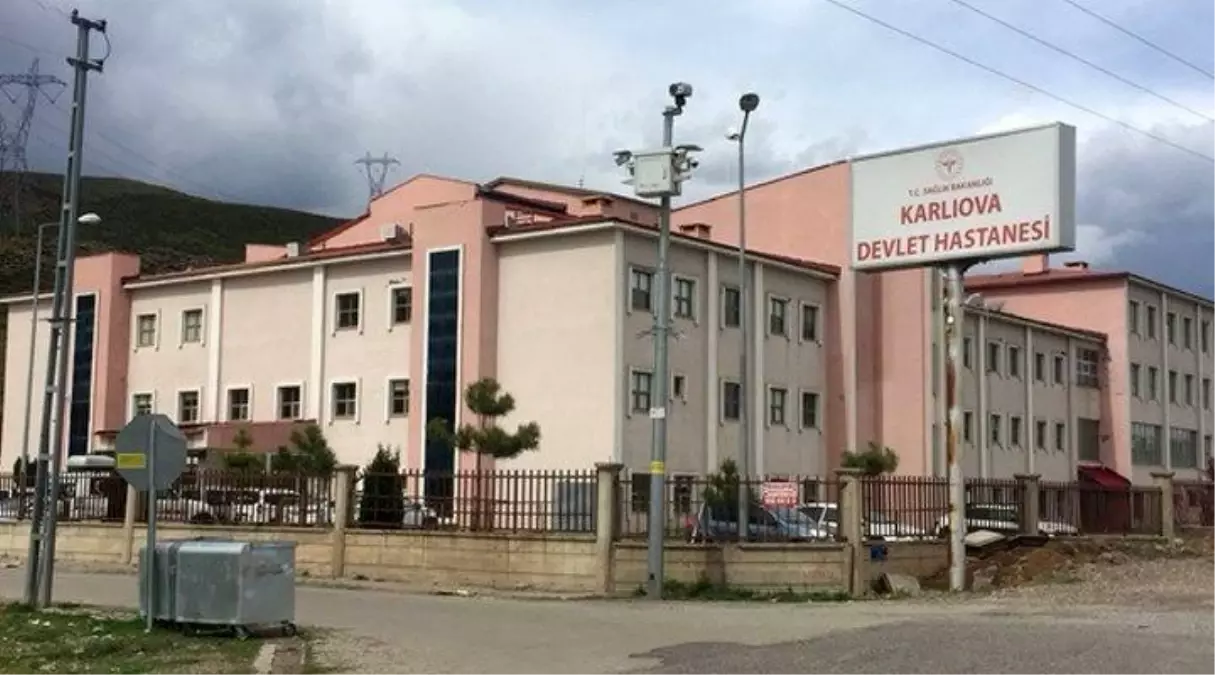 Bingöl'de Yayalara Otomobil Çarpması: 1 Ölü, 1 Yaralı