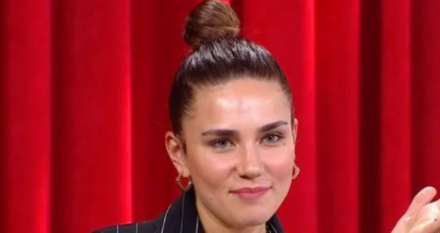 Buse Varol kimdir? Gelin Evi sunucusu Buse Varol kaç yaşında, nereli, eşi kim? Buse Varol kimdir? Gelin Evi sunucusu Buse Varol kaç yaşında, nereli, eşi kim?