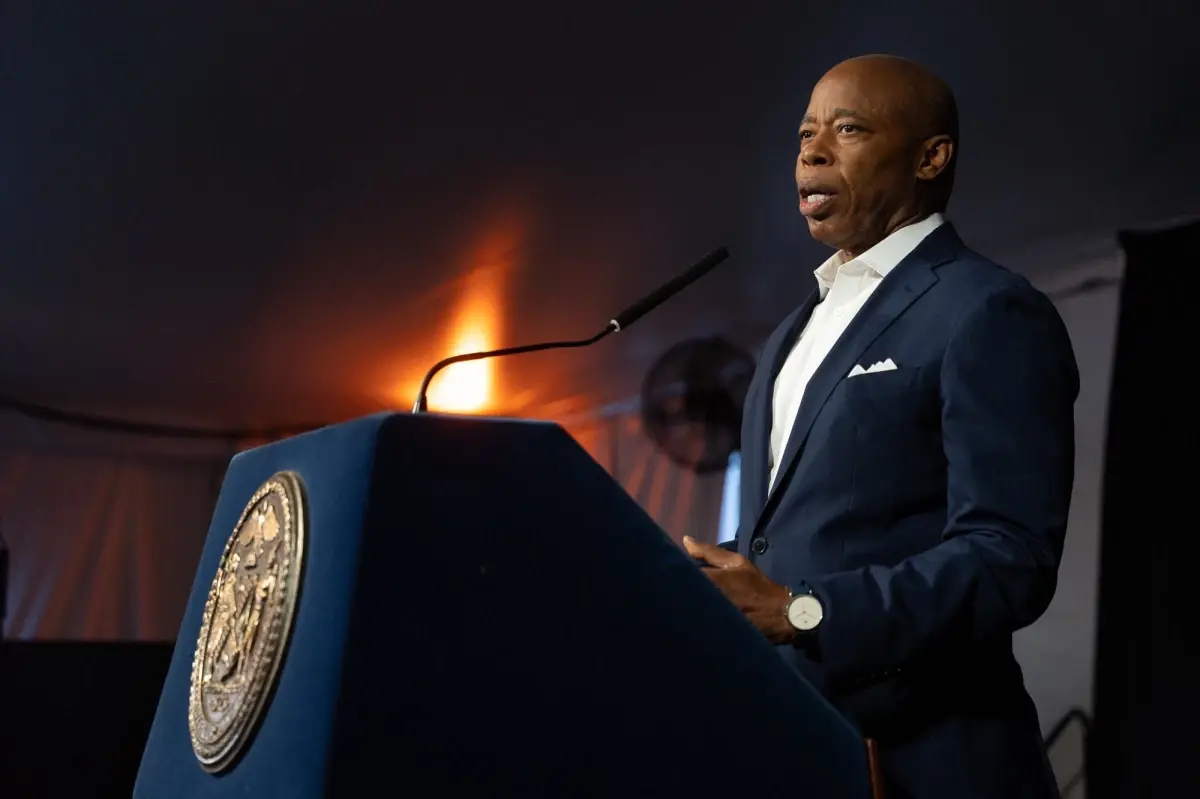 New York Belediye Başkanı Eric Adams Seçim Kampanyasını Sonlandırdı