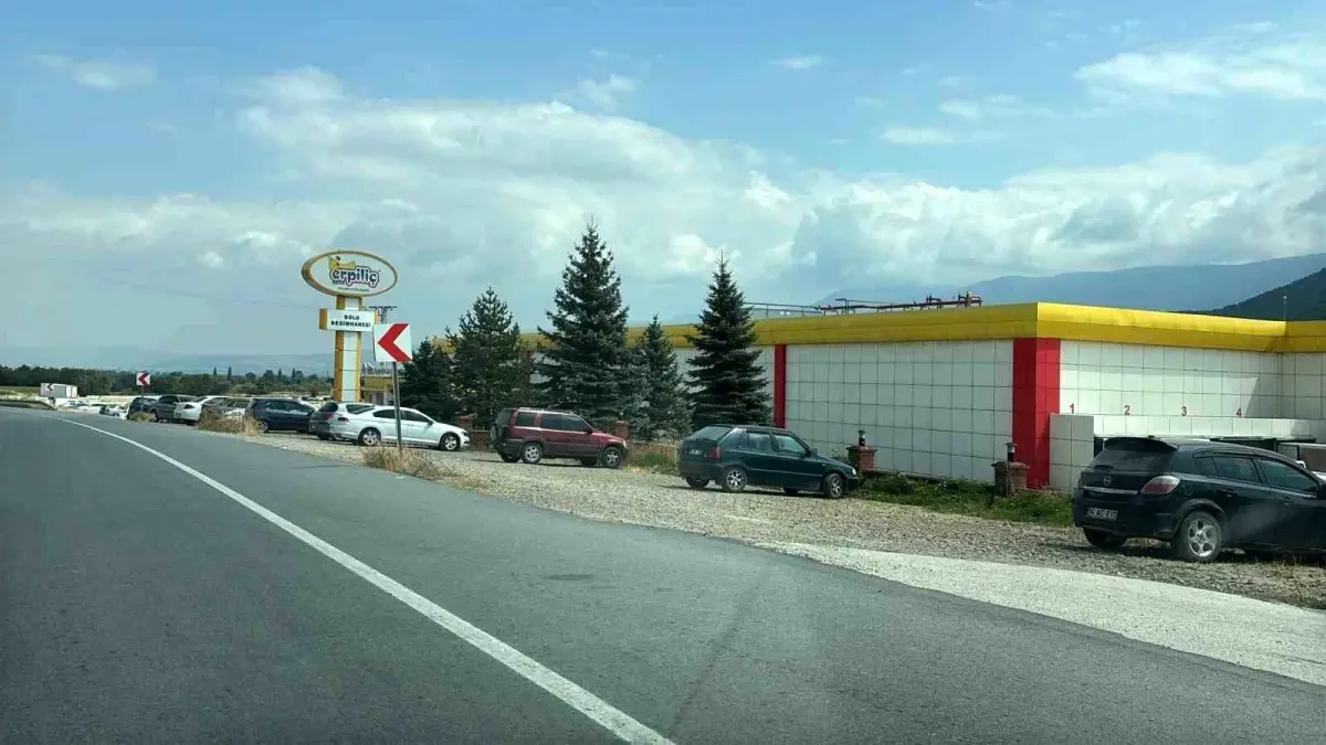 Rekabet Kurulu, Piliç Eti Sektöründe İleri Tarihli Fiyat Listesi Uygulamasını Yasakladı