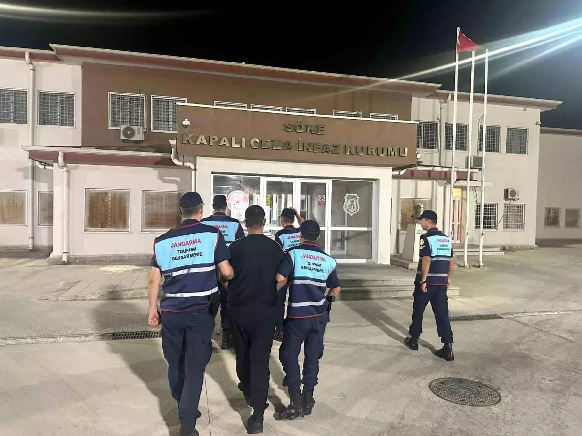 Didim'de Uyuşturucu Operasyonu: 2 Tutuklama