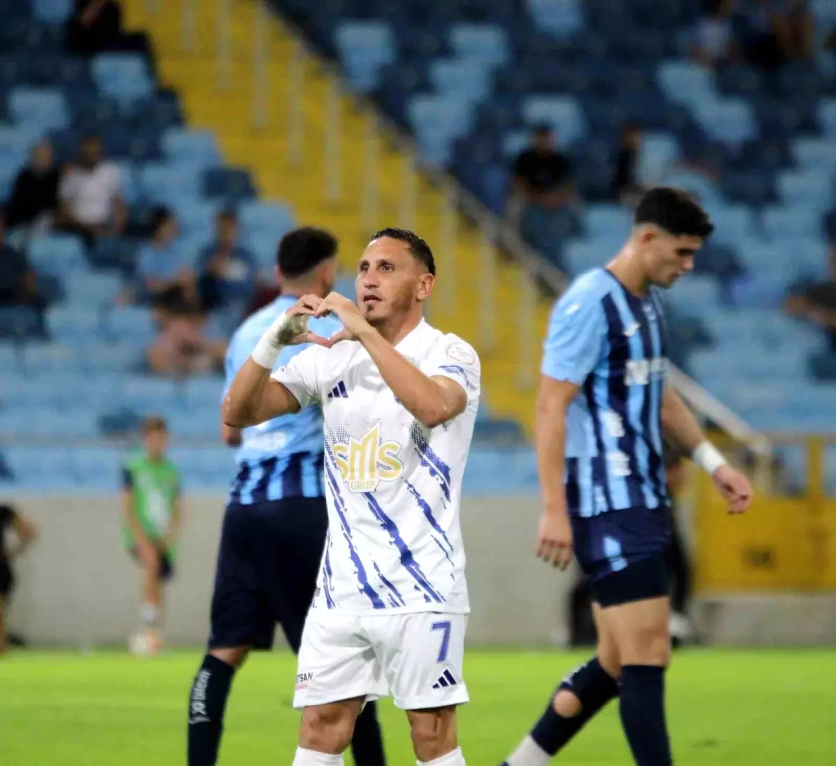 Adana Demirspor, Sarıyer'e 3-0 Mağlup Oldu