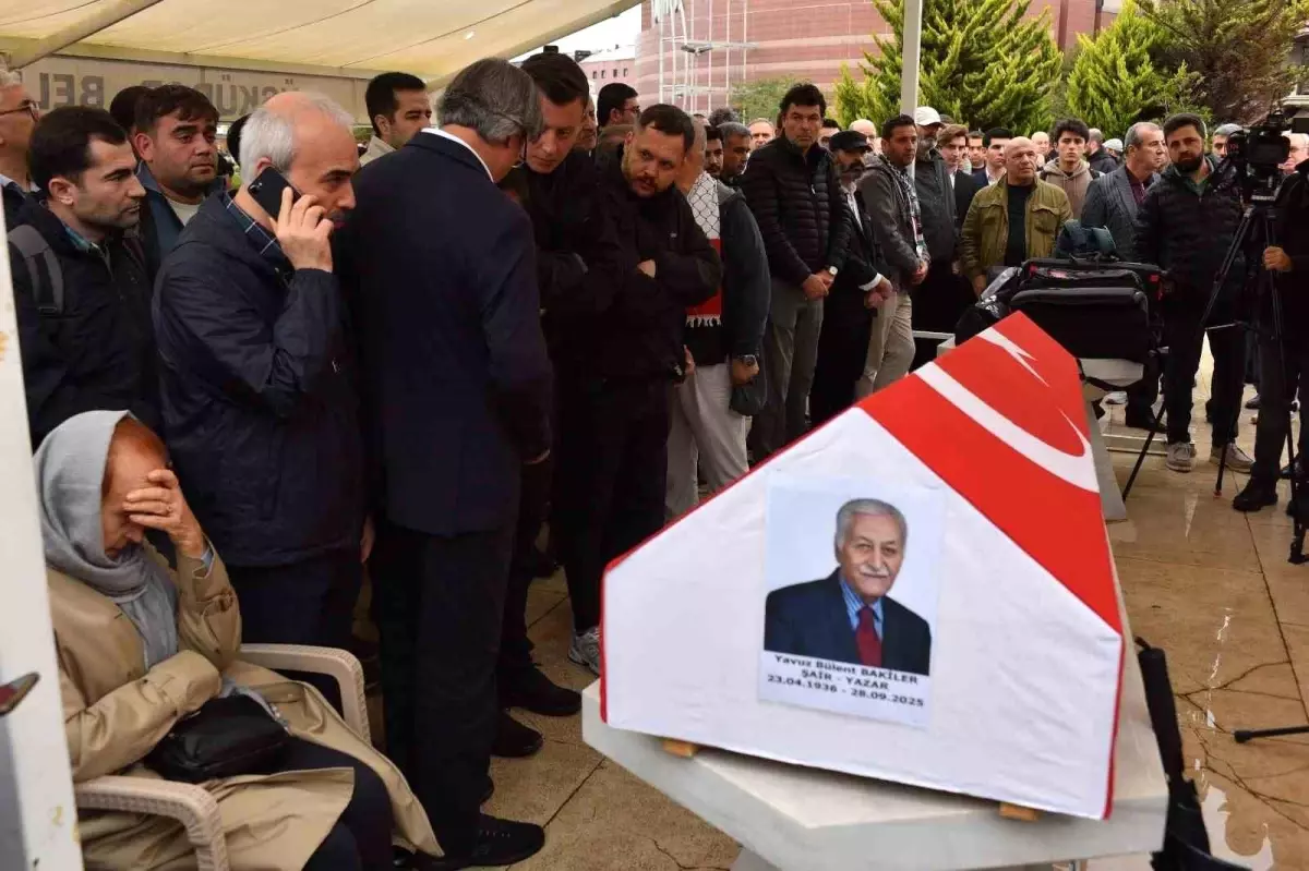 Türk Edebiyatının Usta İsimlerinden Yavuz Bülent Bakiler Son Yolculuğuna Uğurlandı