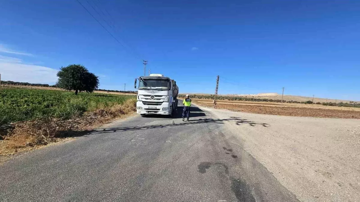 Kilis'te Yük Taşıyan Araçlara Denetim