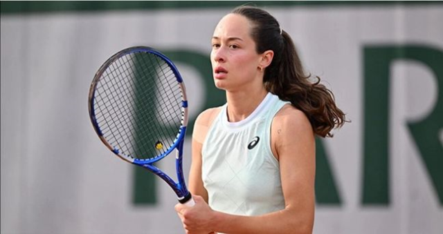 Zeynep Dönmez kimdir? Milli tenisçi Zeynep Dönmez kaç yaşında? Zeynep Dönmez hangi kulüpte? Zeynep Dönmez kimdir? Milli tenisçi Zeynep Dönmez kaç yaşında? Zeynep Dönmez hangi kulüpte?