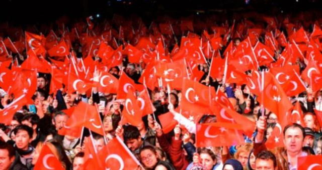 29 Ekim resmi tatil mi? 28 Ekim yarım gün tatil mi? 29 Ekim hangi güne denk geliyor?