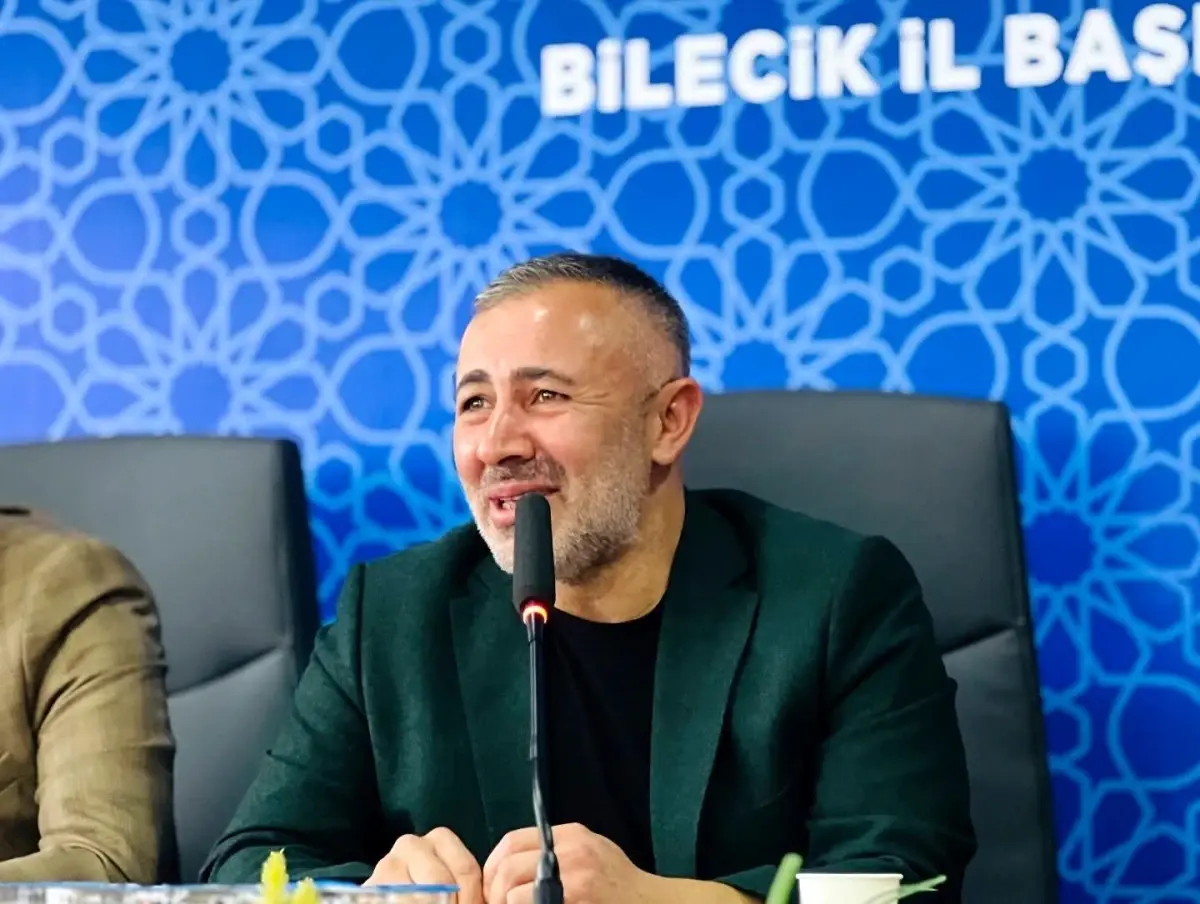 AK Parti Bilecik İl Başkanı, Mahalle ve Köy Başkanlarıyla Buluştu