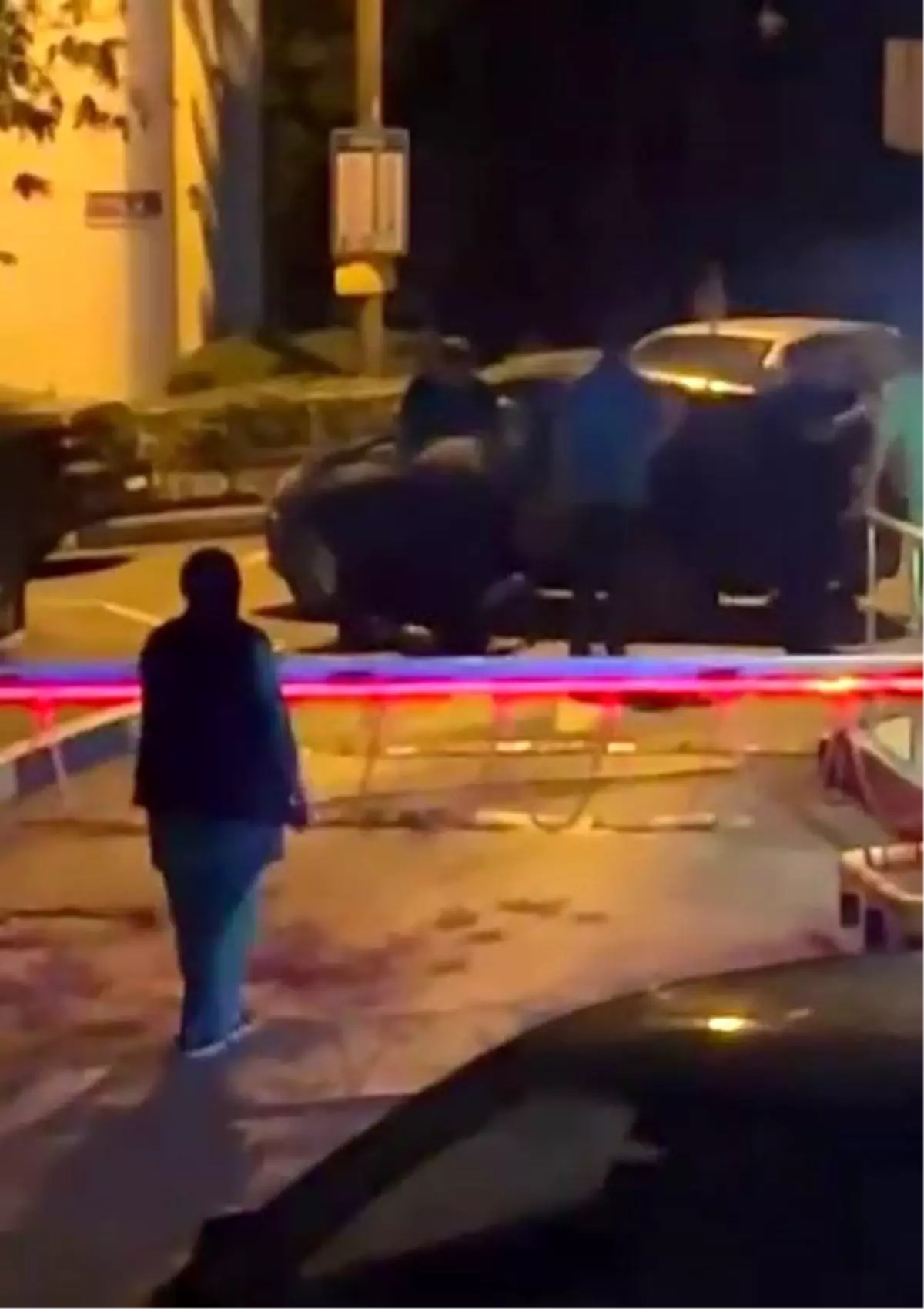 Alkollü Şahsın Kaçışı ve Polisle Tartışması Kameralara Yansıdı