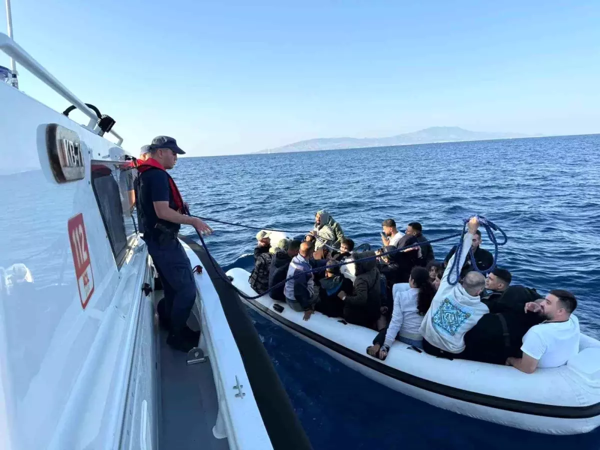 Bodrum'da 24 Düzensiz Göçmen Yakalandı, 2 Kaçakçı Gözaltına Alındı