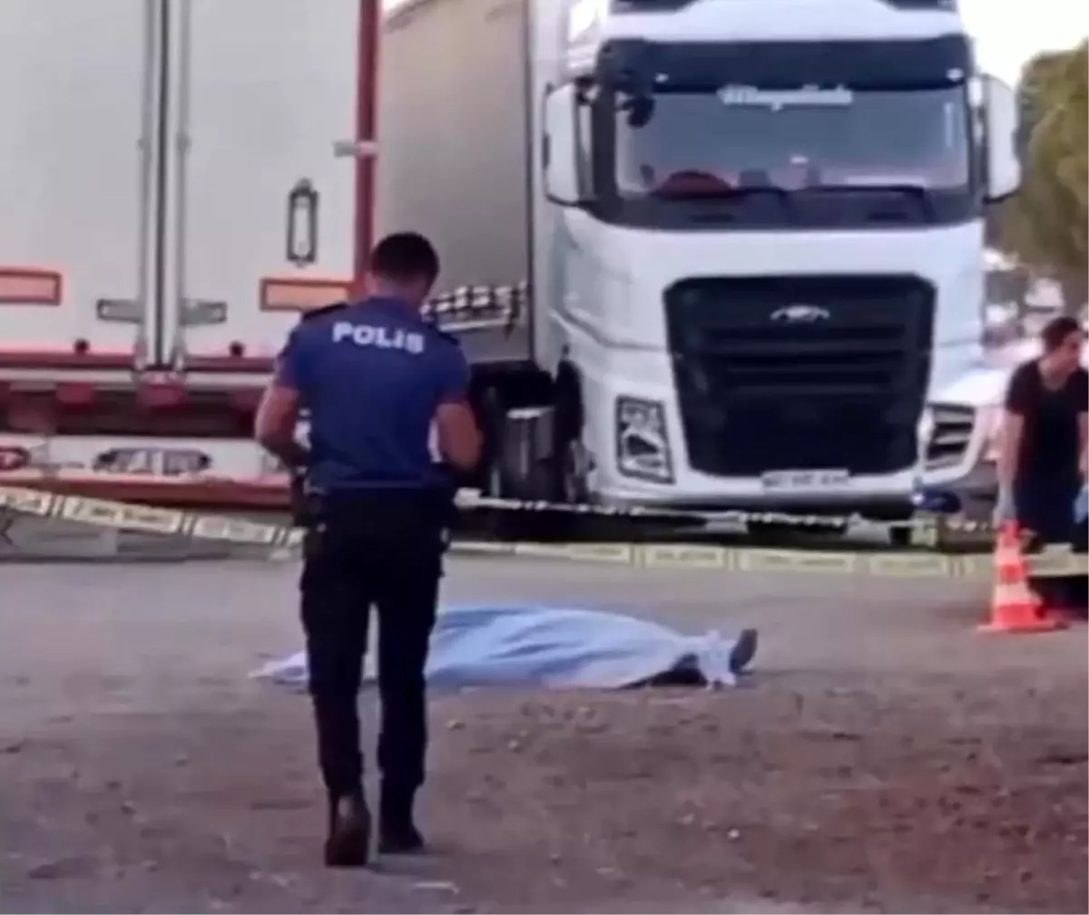 Antalya'da Eski Eşini Öldüren İnfaz Koruma Memuruna Ağırlaştırılmış Müebbet Hapis Cezası