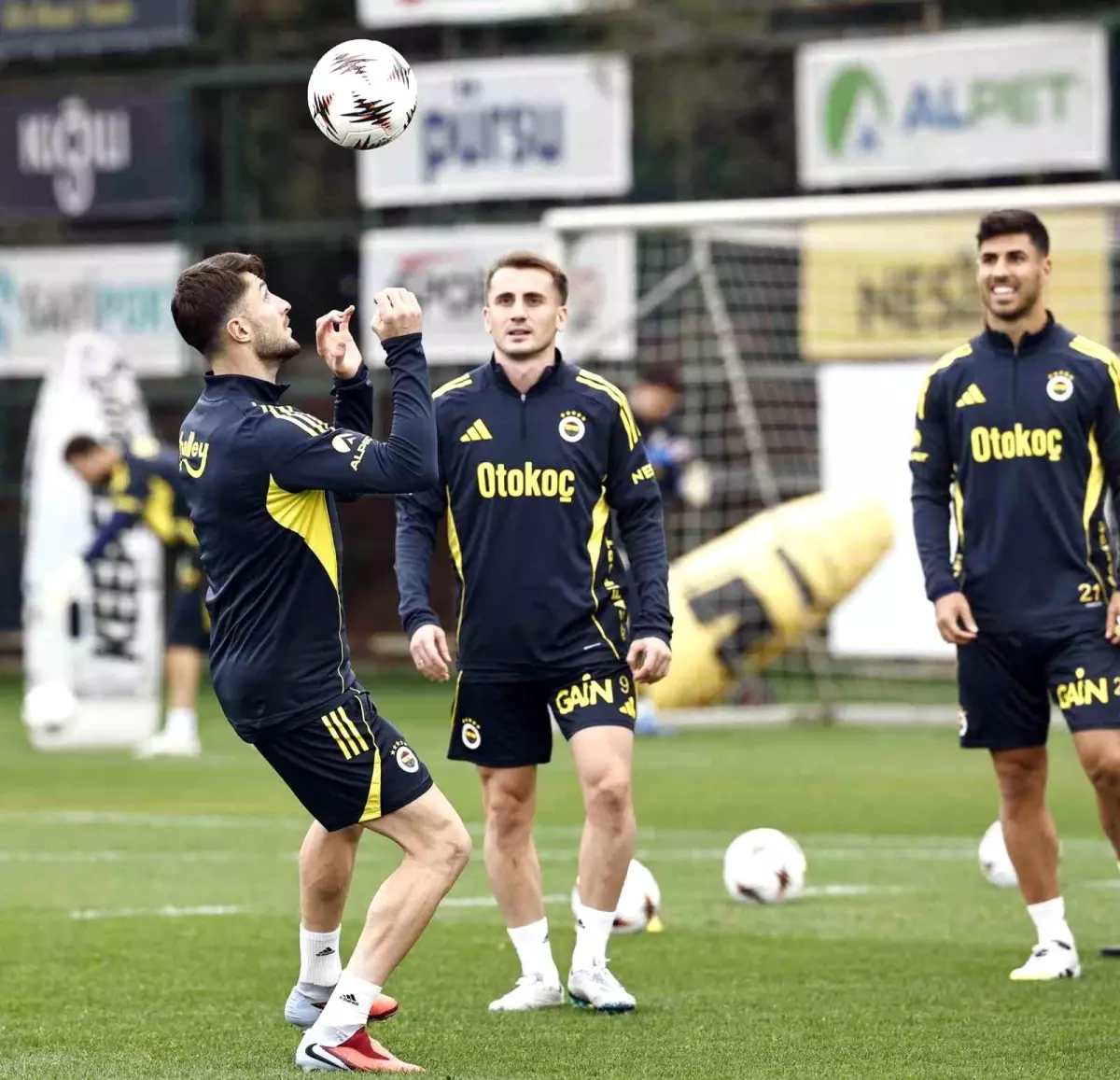 Fenerbahçe, Nice Maçına Hazırlanıyor