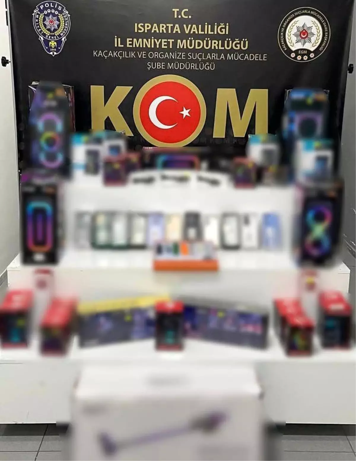 Isparta'da Kaçakçılık Operasyonu: Elektronik Ürünler Ele Geçirildi