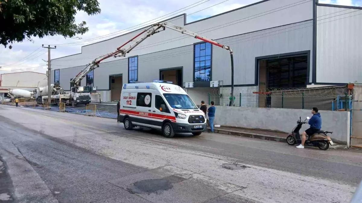 Kocaeli'de Fabrika İnşaatında Elektrik Çarpması: Bir İşçi Ağır Yaralandı