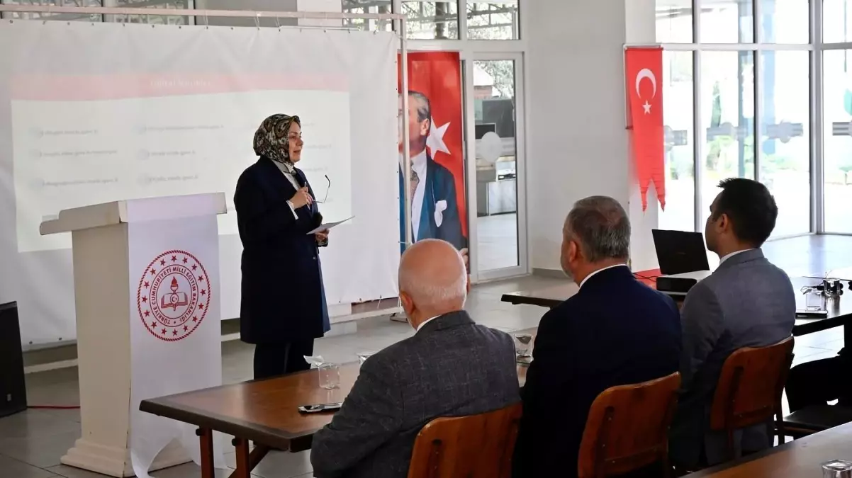 2025-2026 Eğitim Yılı Değerlendirme Toplantısı Kuşadası'nda Gerçekleştirildi