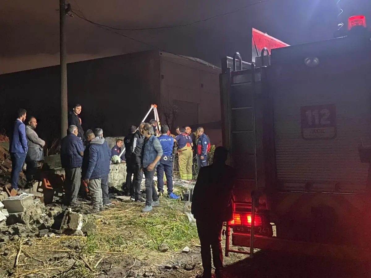 Manisa'da kuyuya düşen genç hayatını kaybetti