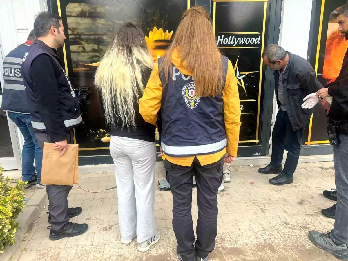 Nevşehir'de Fuhşa Aracılık Eden Masaj Salonuna Operasyon