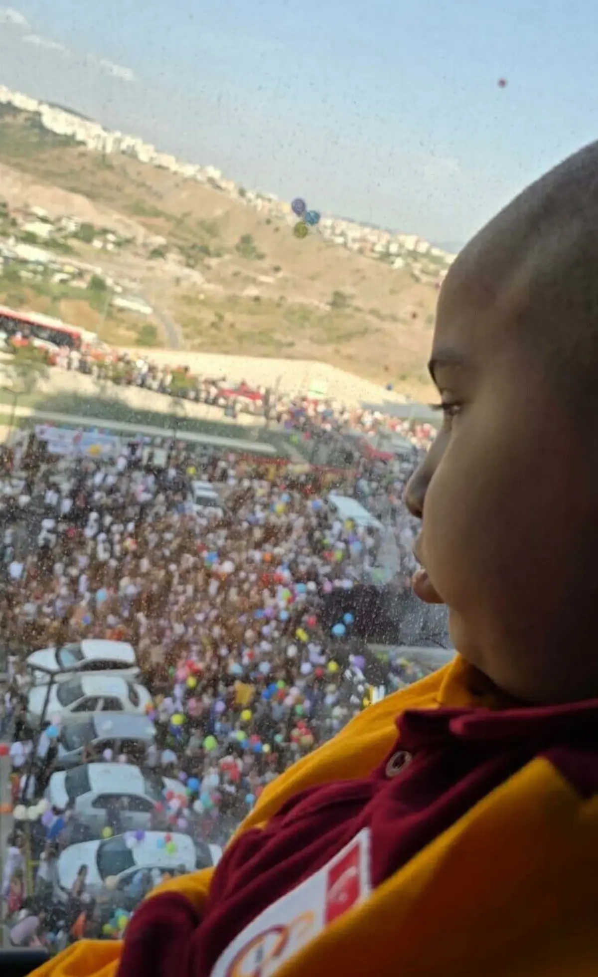 Küçük Erhan, Bayramda Balonlarla Anıldı