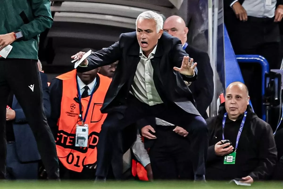 Mourinho'ya Şampiyonlar Ligi'nde eski takımından şok