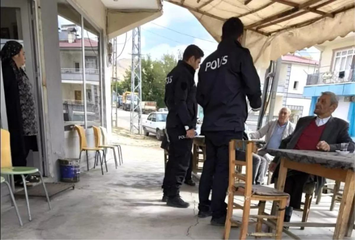 Adana'da Kadınlara KADES Uygulaması Tanıtıldı