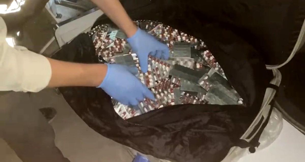 Samsun'da Uyuşturucu Operasyonu: 20 Bin Sentetik Ecza Ele Geçirildi