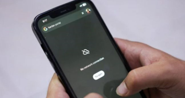 Taliban internet ve mobil telefonları kesti mi, neden kesti? Afganistan'da internet yok mu? Taliban internet ve mobil telefonları kesti mi, neden kesti? Afganistan'da internet yok mu?