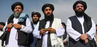 Taliban sınır tanımıyor! Bu kez de internet ve mobil telefon hizmetlerini kestiler