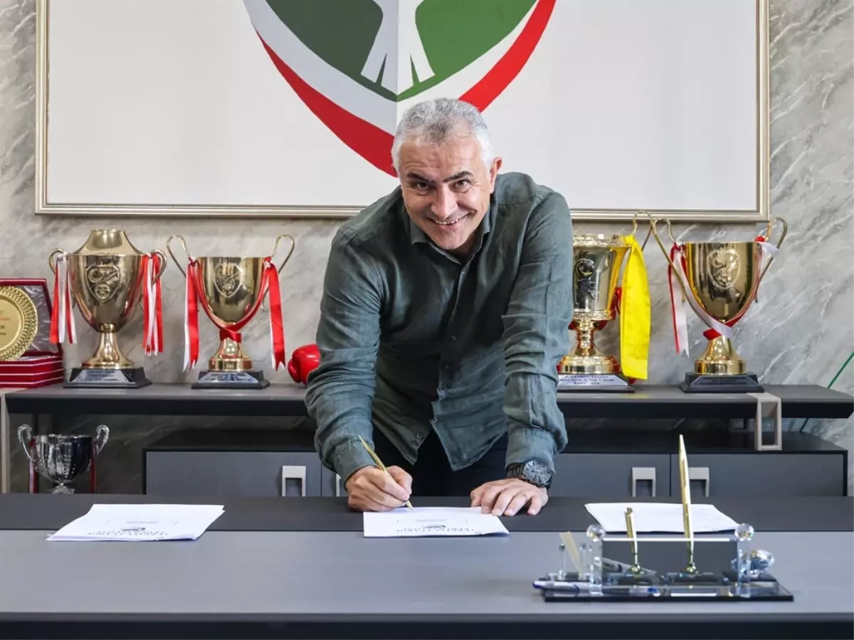 Amed Sportif Faaliyetler'de Teknik Direktör Değişikliği