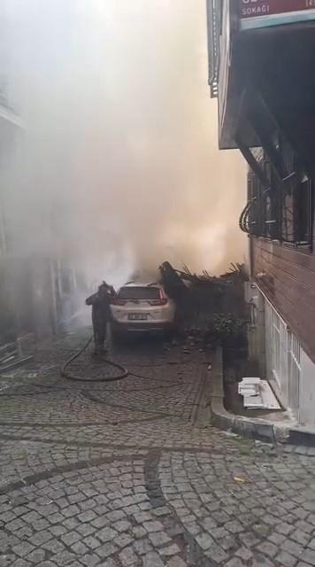 bebek teki alevler unlu oyuncu sebnem bozoklu nun 19107005 4911 m