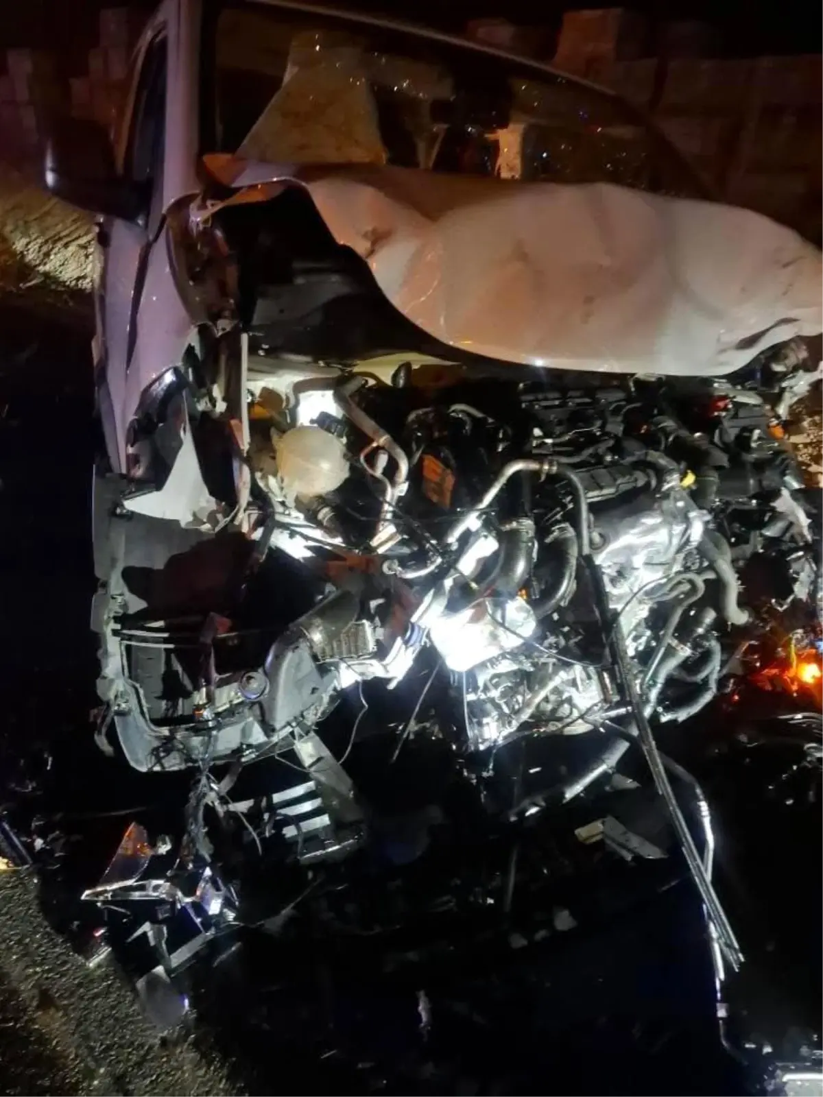 Elazığ'da Kaza: 2 Kişi Hayatını Kaybetti