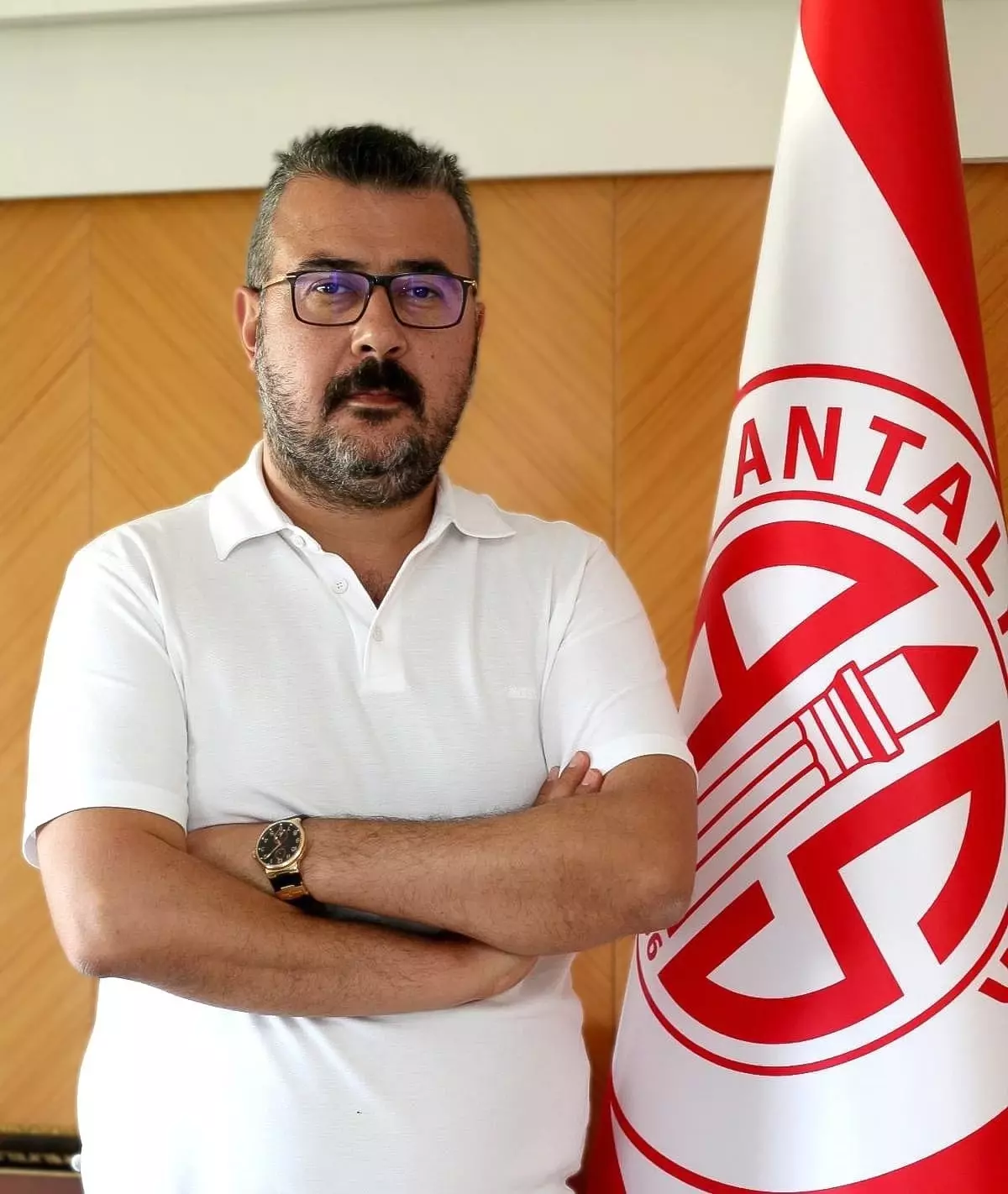 Antalya'da Rüşvet Soruşturmasında Gözaltılar Devam Ediyor