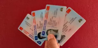 Eski tip ehliyetini yenilemeyen binlerce lira ödeyecek! Süre bu sefer uzatılmayacak