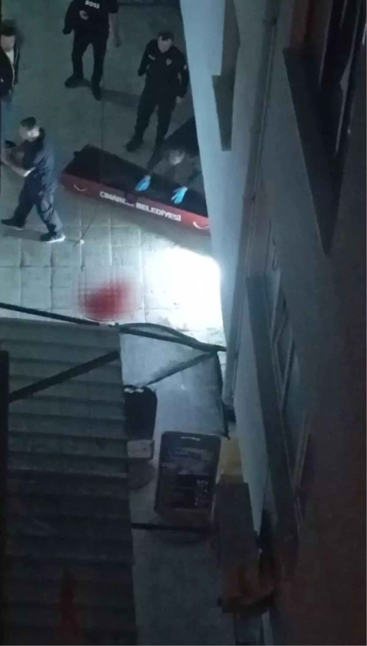 Güllü'nün kızı, annesinin başında sinir krizi geçirdi; yeni görüntüler ortaya çıktı