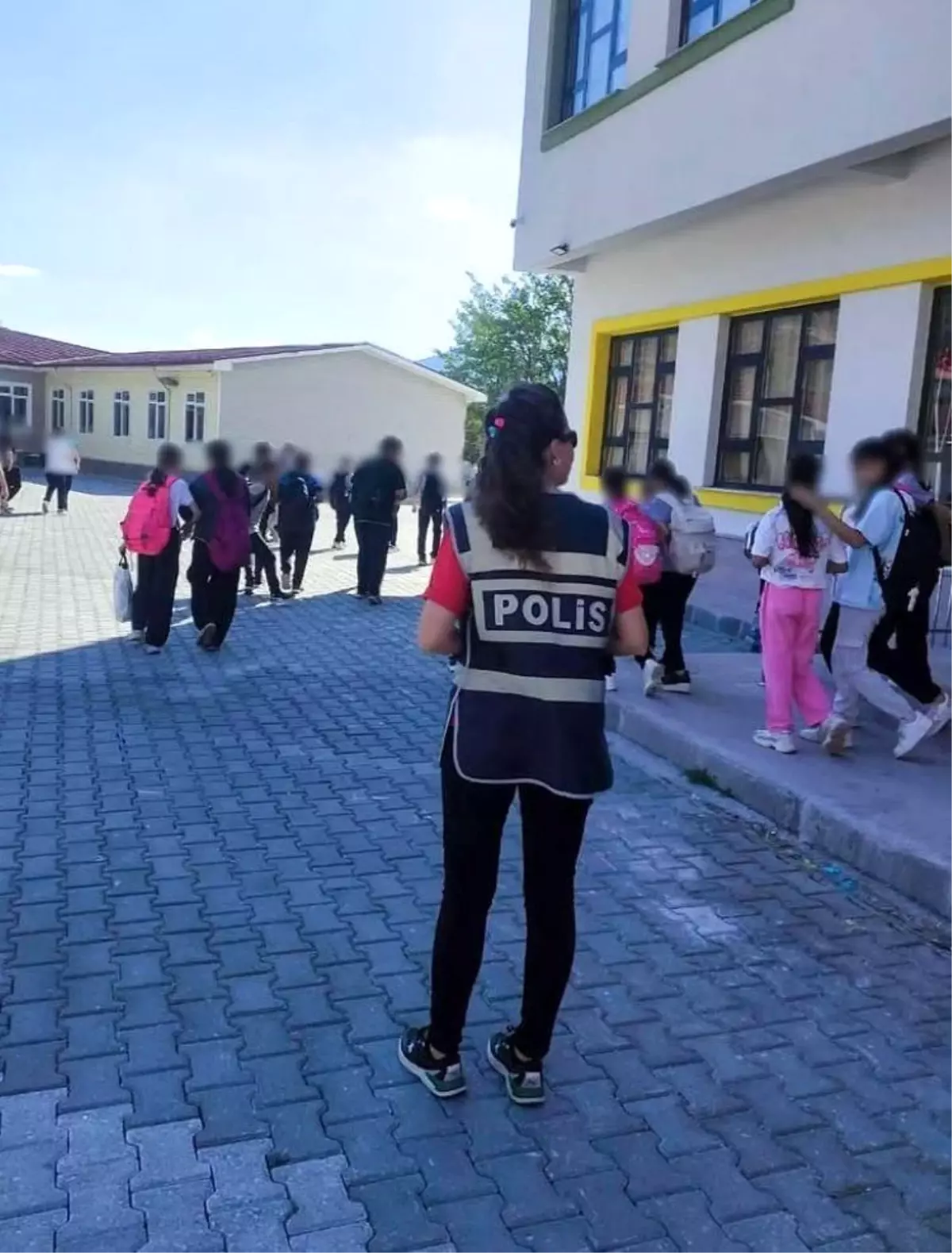Isparta'da Okul Çevrelerinde Güvenlik Denetimi Yapıldı