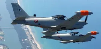 İtalya'da askeri eğitim uçağı milli parka düştü, 2 asker öldü