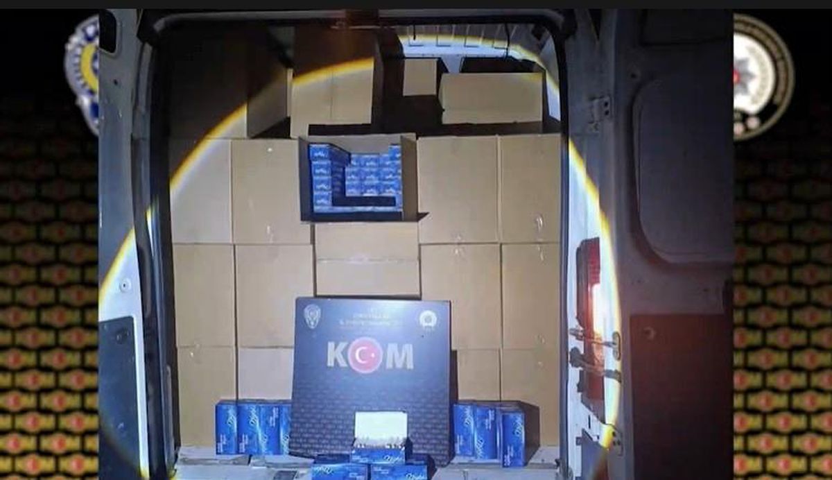 İzmir'de Kaçak Ürünlere Yönelik 20 Operasyon: 10 Milyon TL Değerinde Ürün Ele Geçirildi