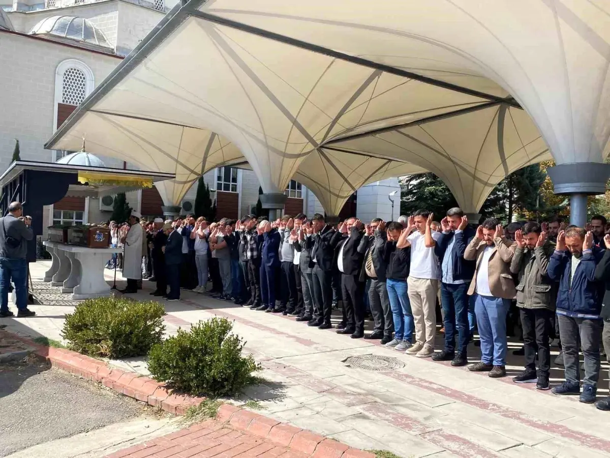 Kahramankazan'da Kaza: Ömer ve Kadir Yılmaz Kardeşler Son Yolculuğuna Uğurlandı