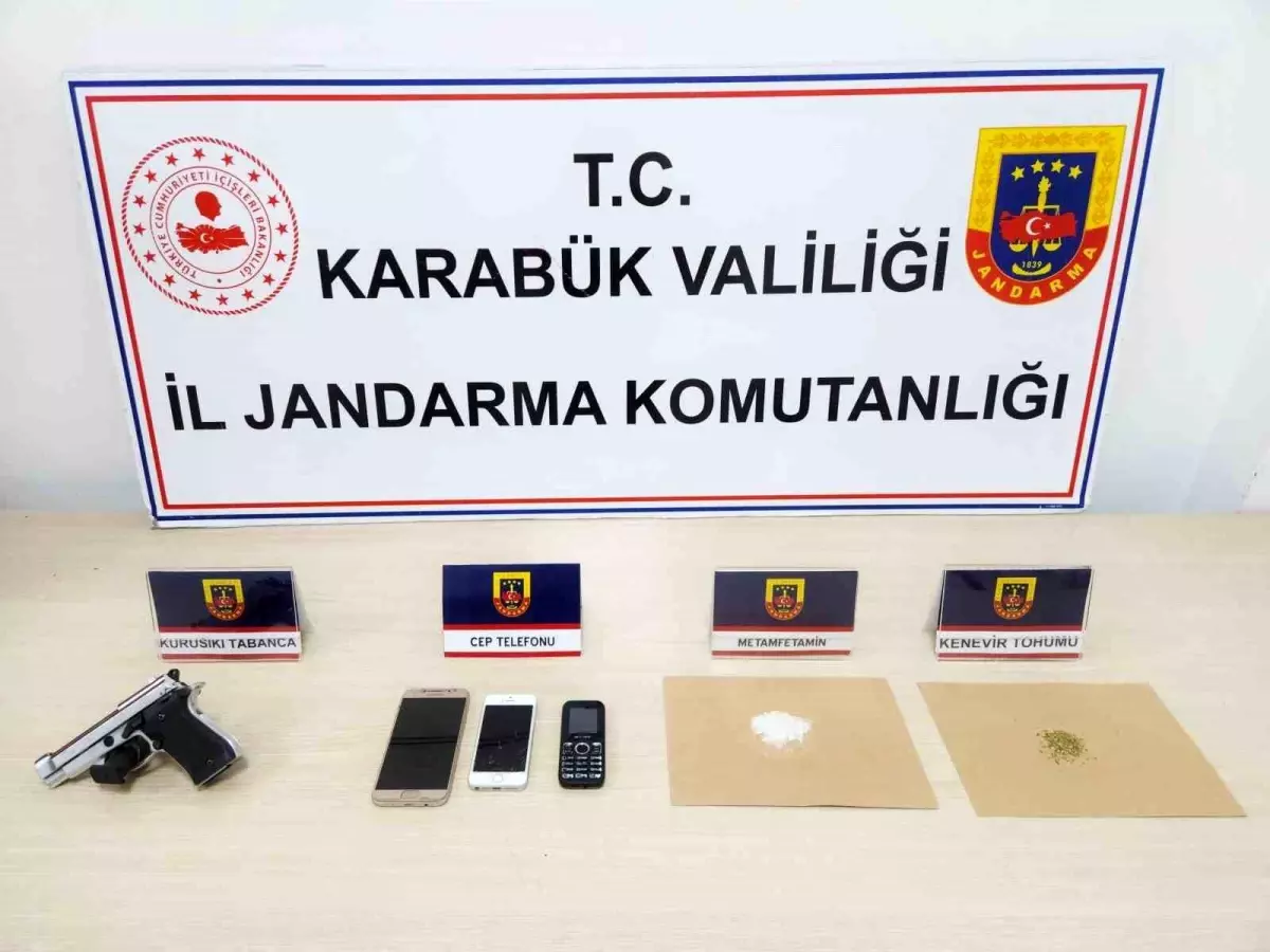 Karabük'te Uyuşturucu Operasyonu: 4 Gözaltı