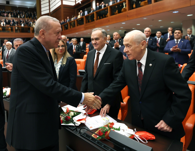 Surprise meeting in the Parliament! Erdoğan met with the leaders of 4 parties