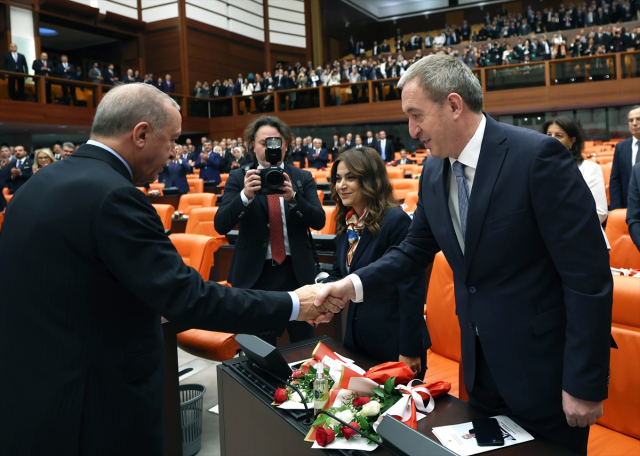 Surprise meeting in the Parliament! Erdoğan met with the leaders of 4 parties
