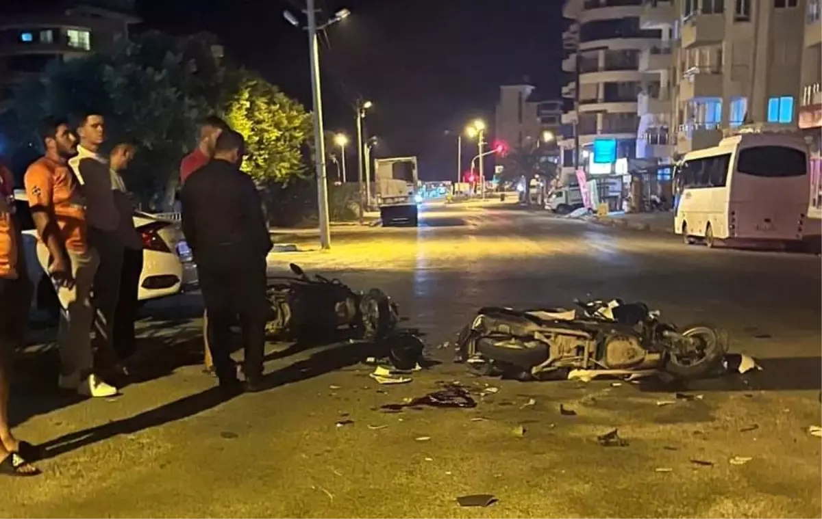 Mersin'de Motosiklet Kazası: İki Sürücü Hayatını Kaybetti