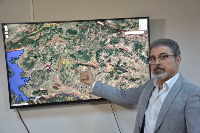 Aftershocks have exceeded 12,000, the earthquake storm continues: Dead faults have awakened