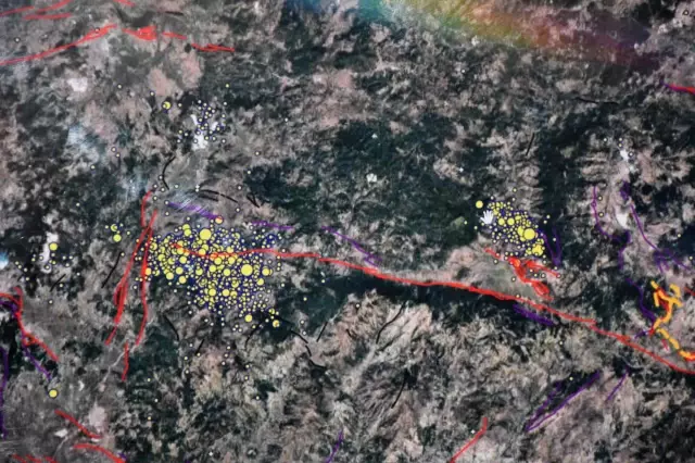 Aftershocks have exceeded 12,000, the earthquake storm continues: Dead faults have awakened
