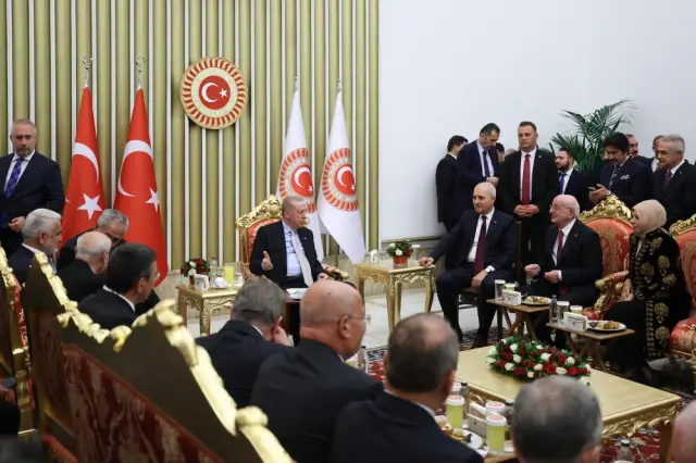 Historic photo! President Erdoğan met with party leaders