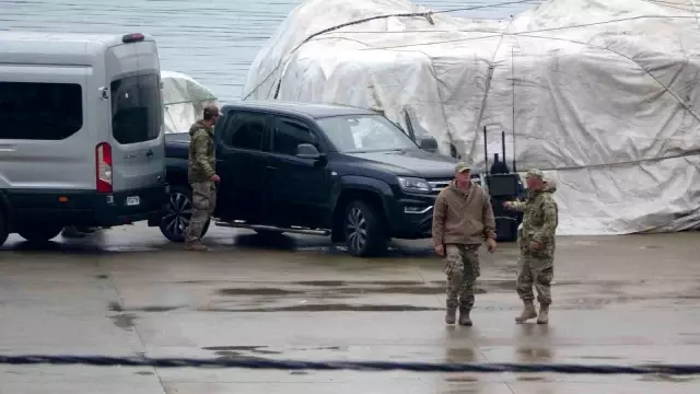 Destruction works have begun for the unmanned underwater vehicle loaded with 300 kilograms of explosives