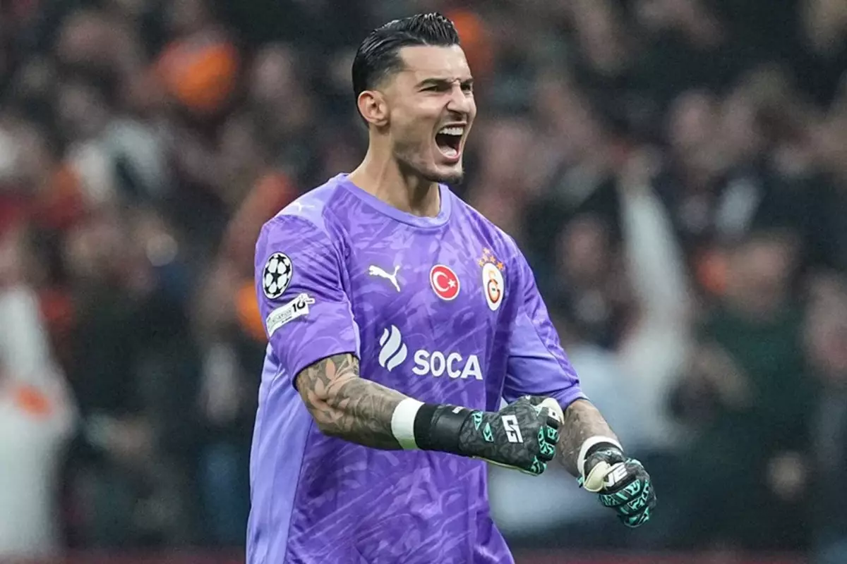 Uğurcan Çakır gol yemeyi unuttu